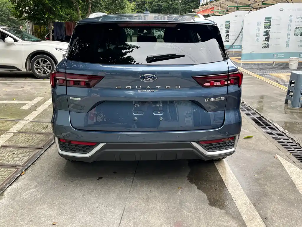 Ford Equator Sport — миниатюра 5
