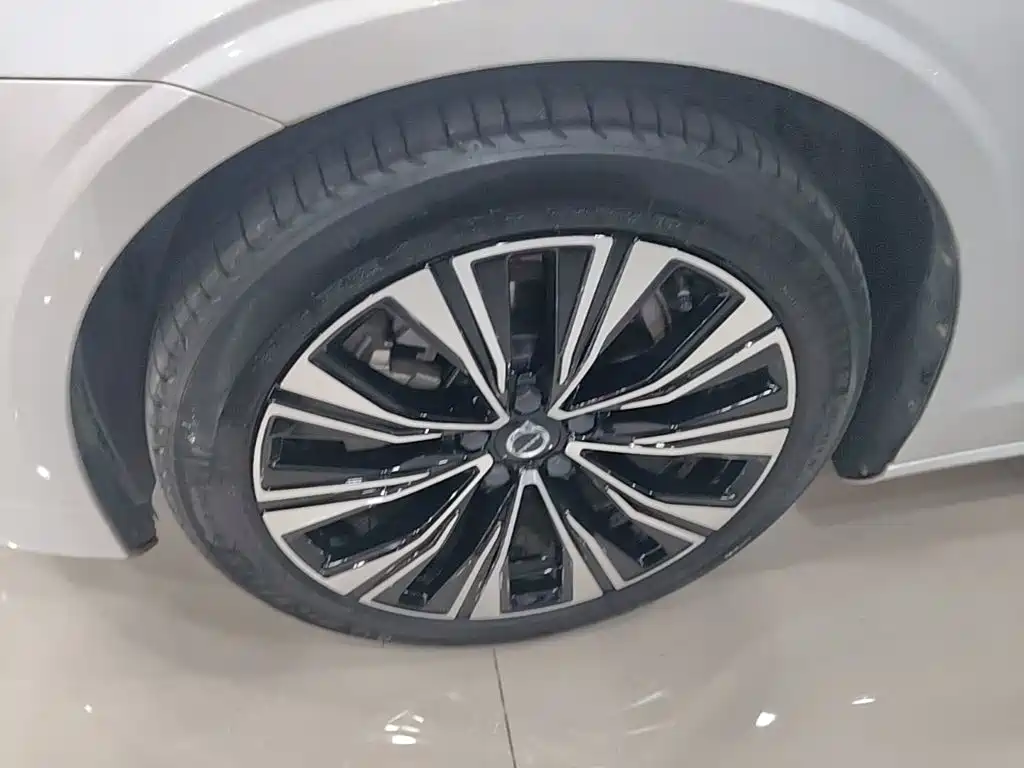 Volvo S60 — миниатюра 23