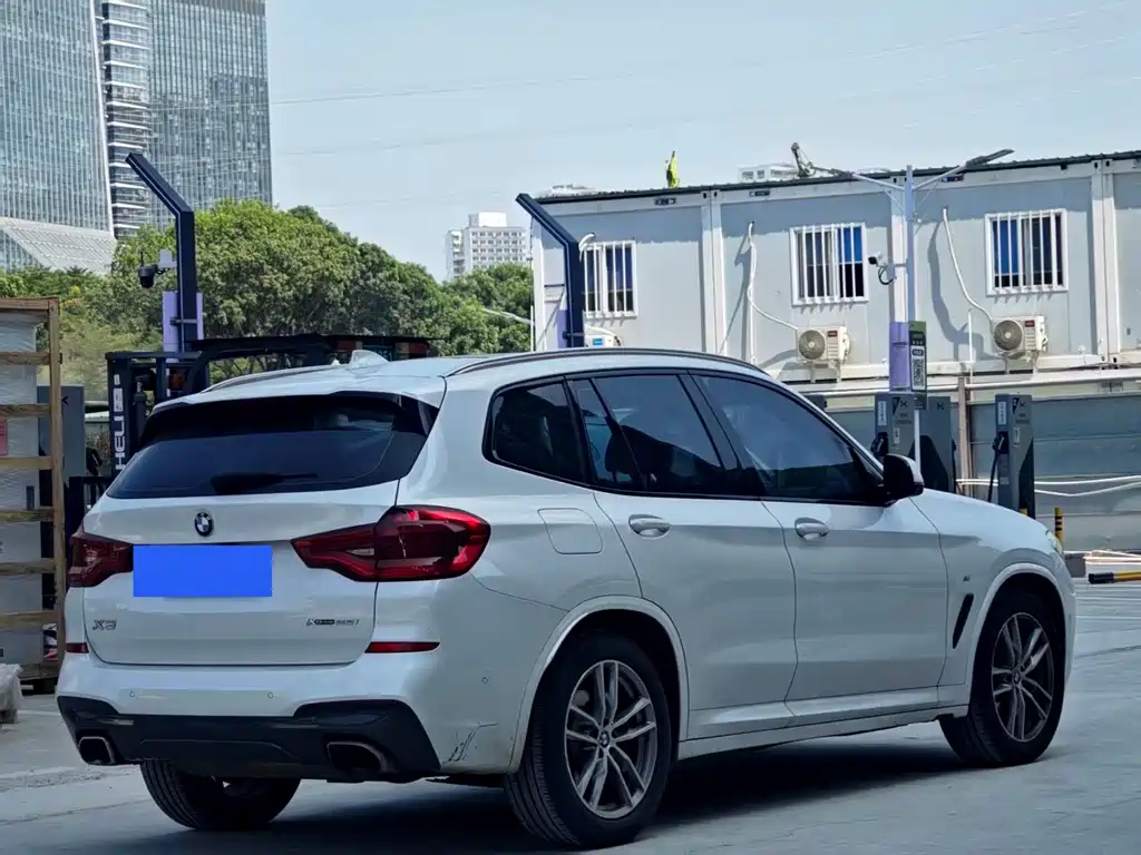 BMW X3 — миниатюра 6