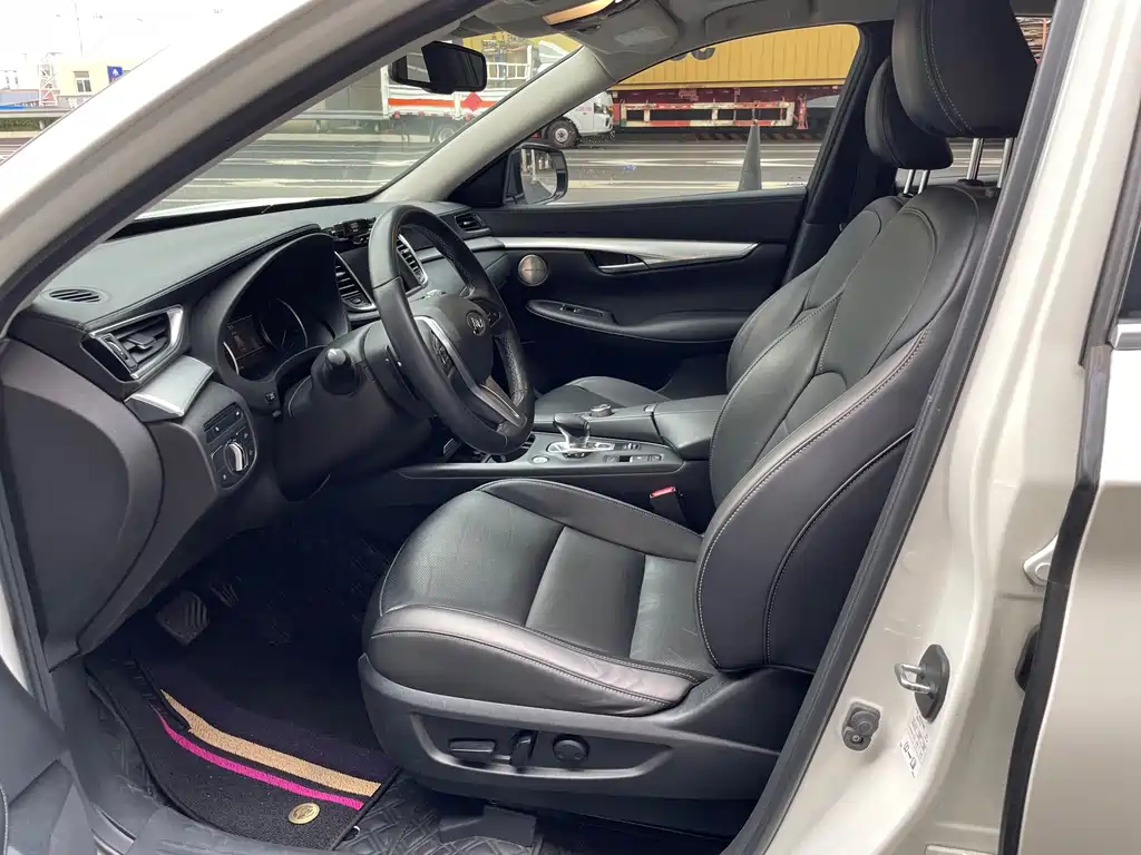 Infiniti QX50 — миниатюра 29