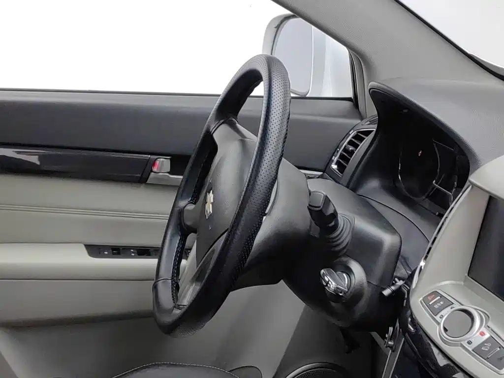 Chevrolet Captiva — миниатюра 22