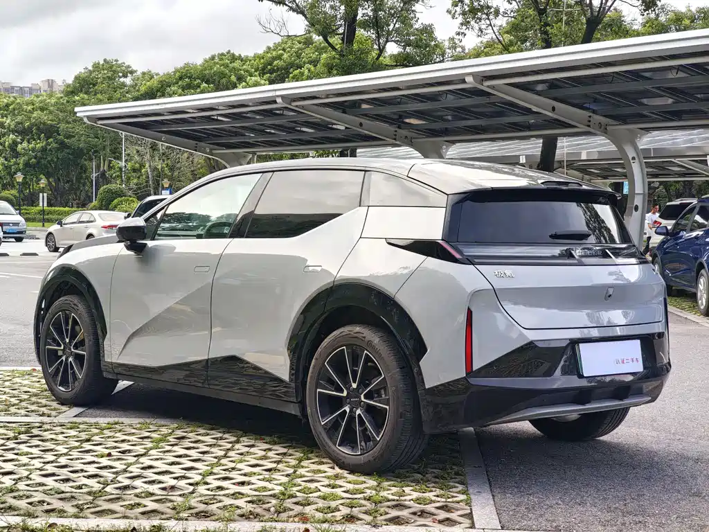 Zeekr X 2025 мест