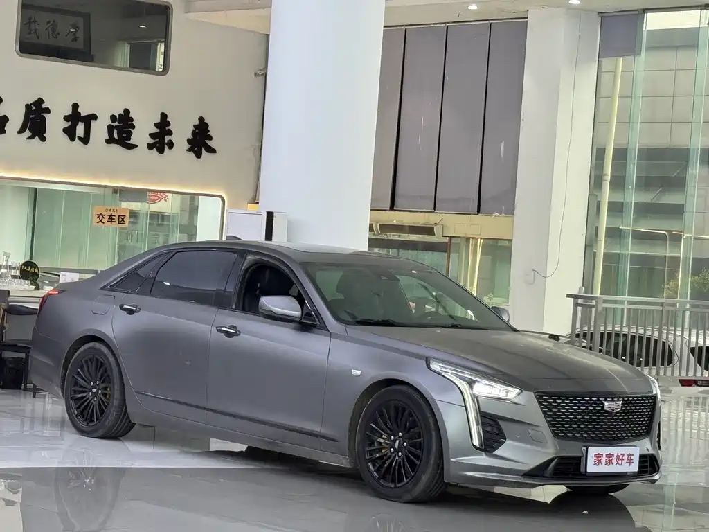 CADILLAC CT6