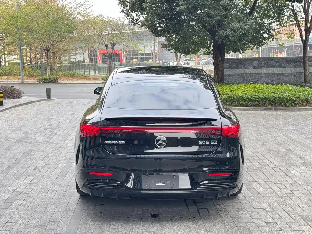 MERCEDES-BENZ EQS AMG