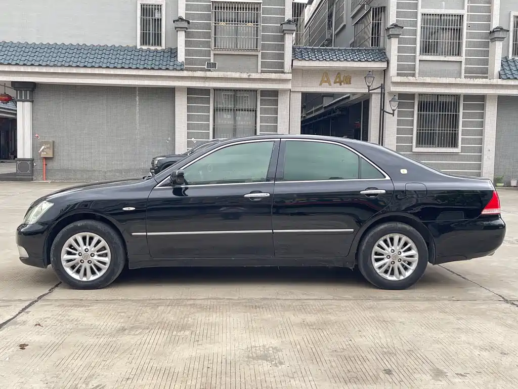 Toyota Crown 2007 2.5L Royal