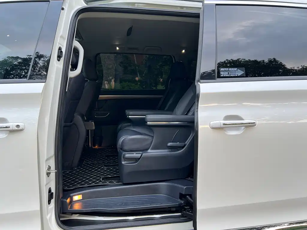 GAC Motor Trumpchi M8 — миниатюра 15