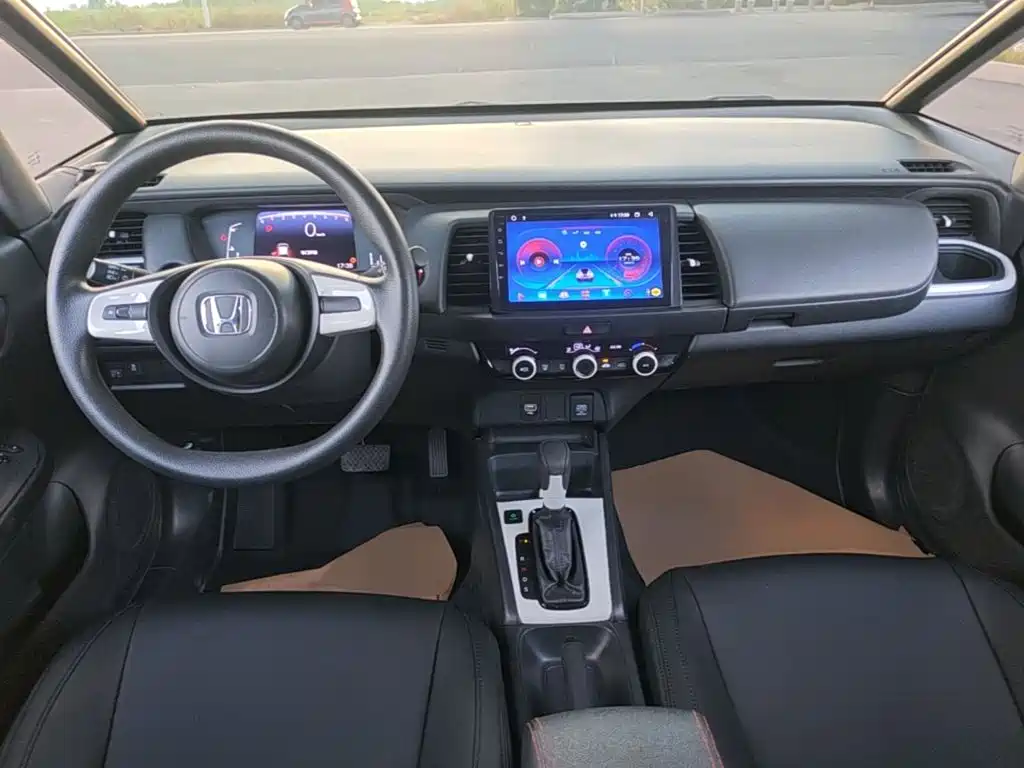 Honda Fit — миниатюра 10