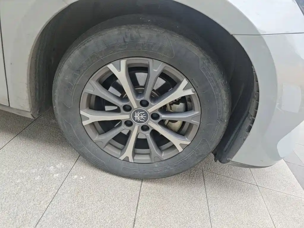 BYD Qin L — миниатюра 8