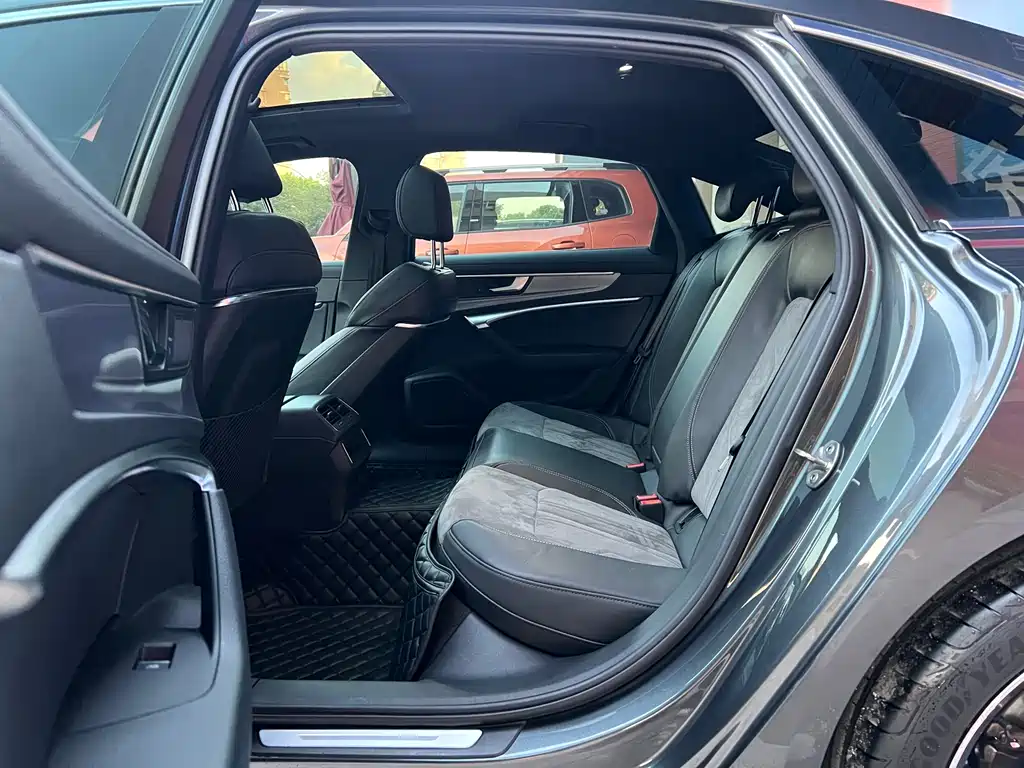 Audi A6L — миниатюра 3