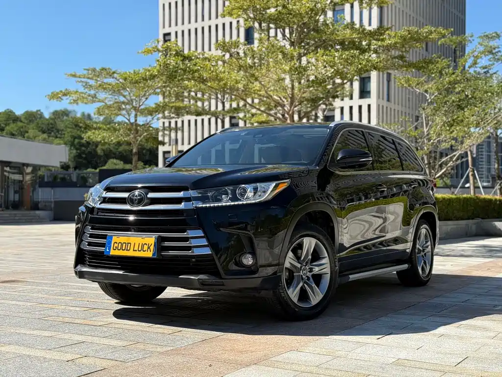 Toyota Highlander 2020