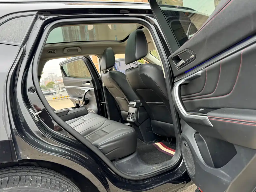 WEI PAI WEI BRAND VV5