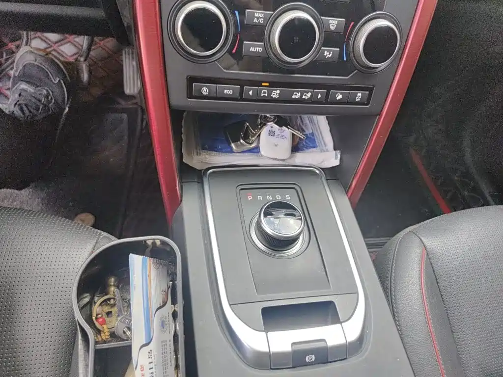 Land Rover Discovery Sport — миниатюра 10
