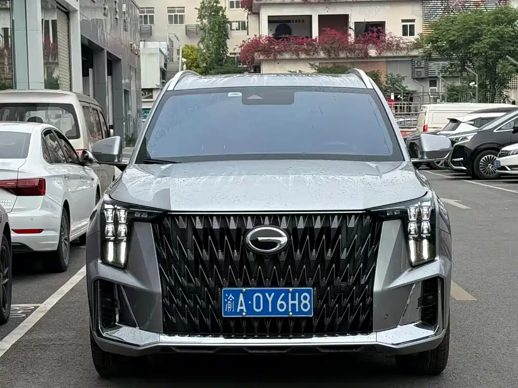 GAC GS8 2022 2.0TM Luxury （ мест）