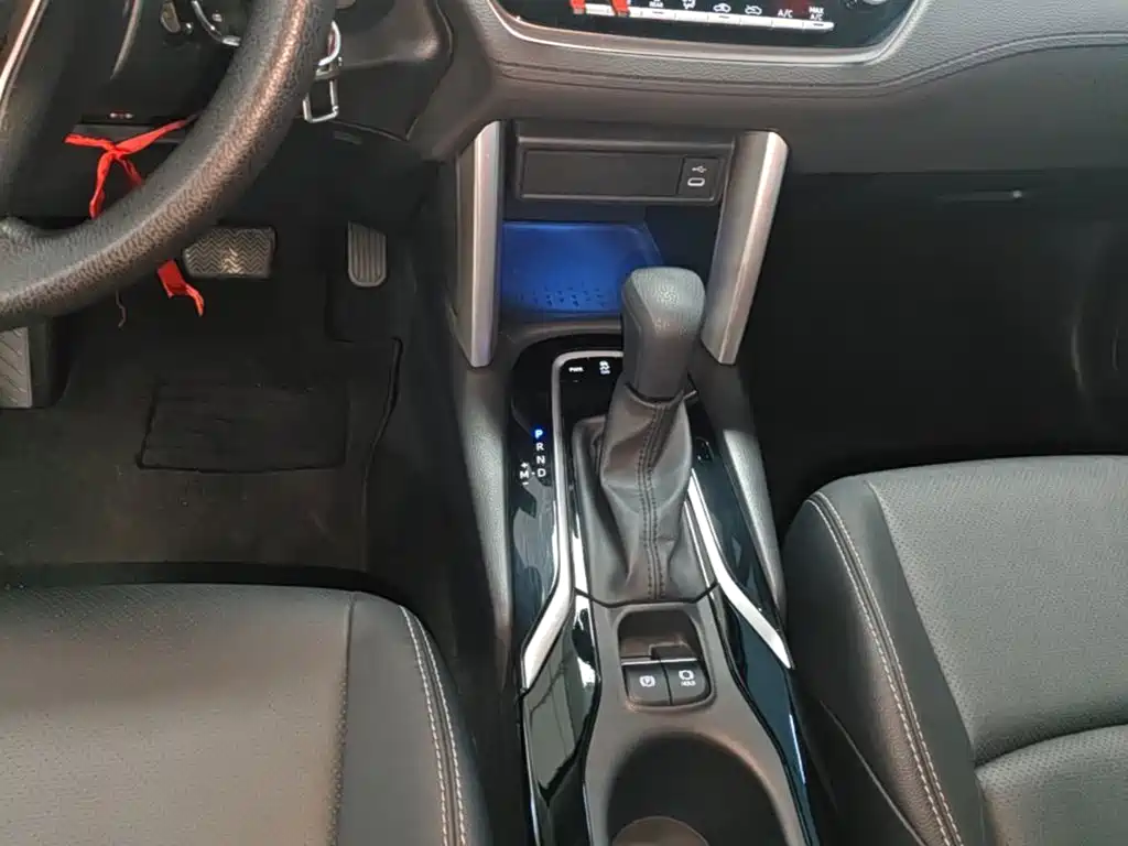 Toyota Frontlander — миниатюра 14