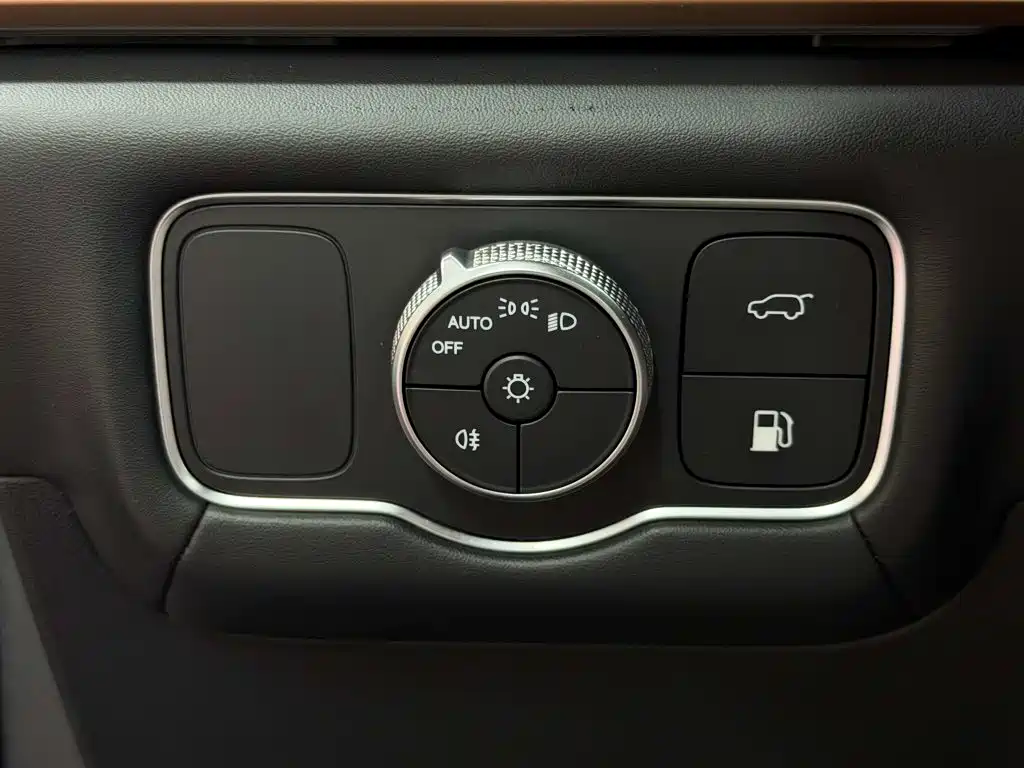 Chery Tiggo 9 C-DM — миниатюра 19