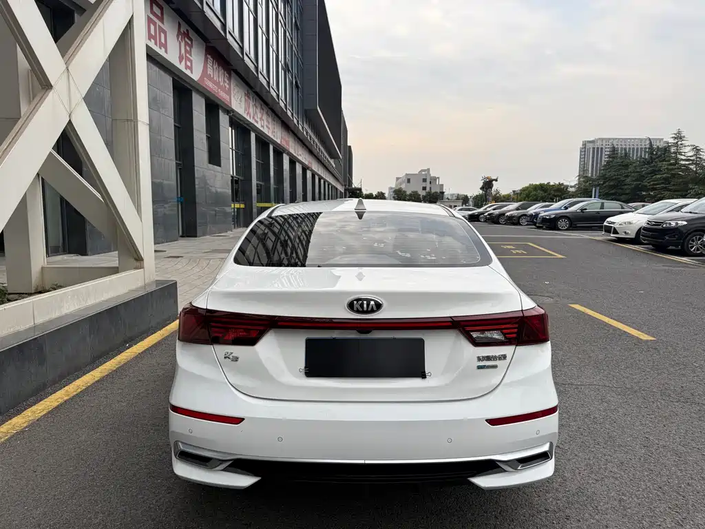 Kia K3 — миниатюра 19