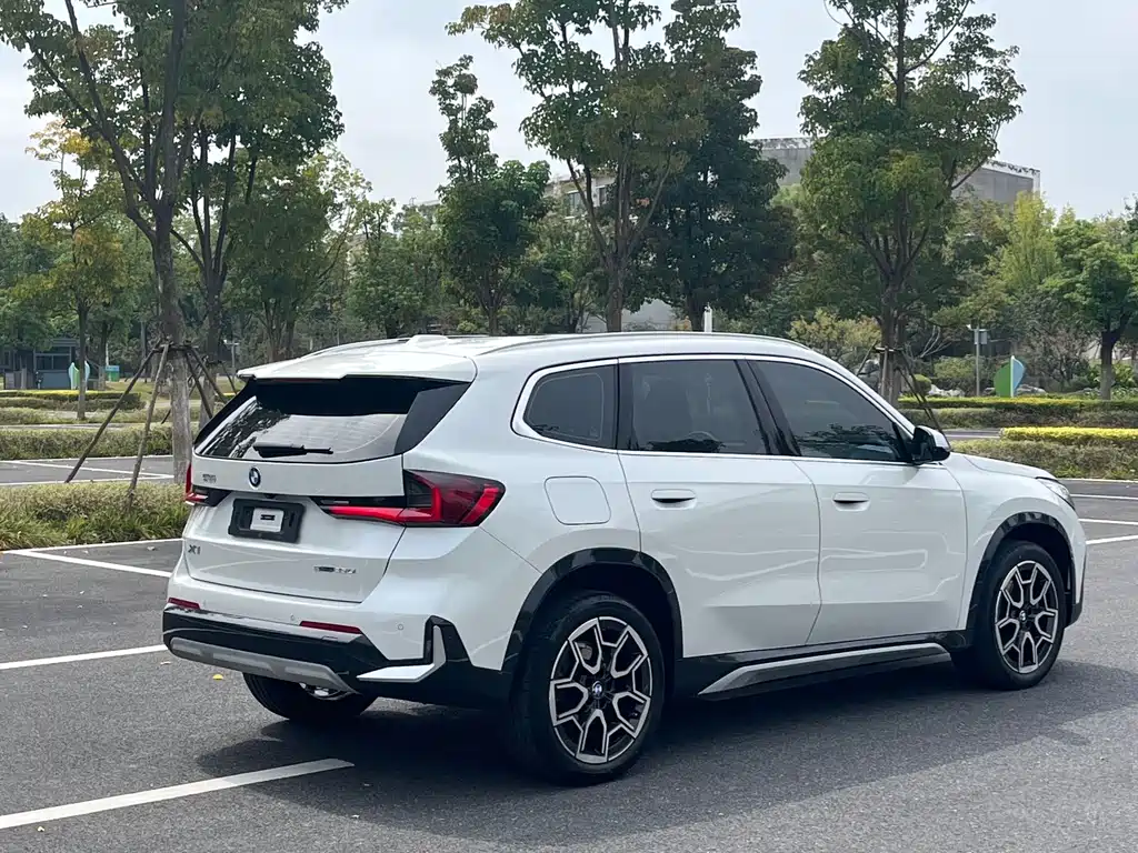 BMW X1 — миниатюра 5