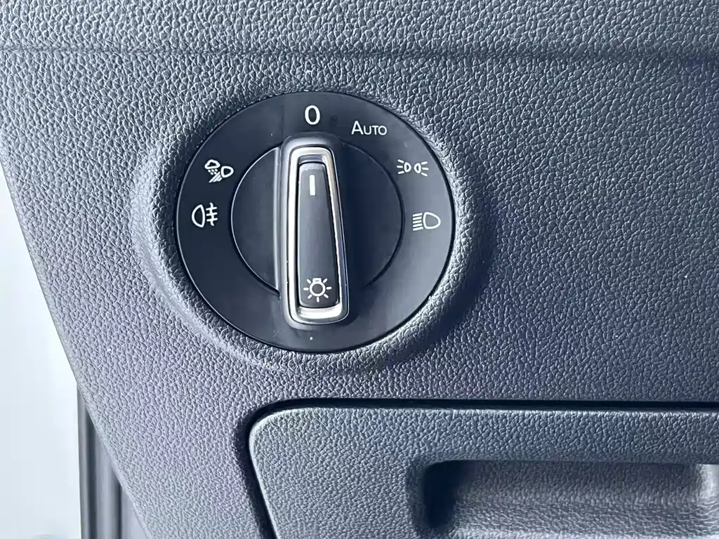Volkswagen Tiguan L — миниатюра 8