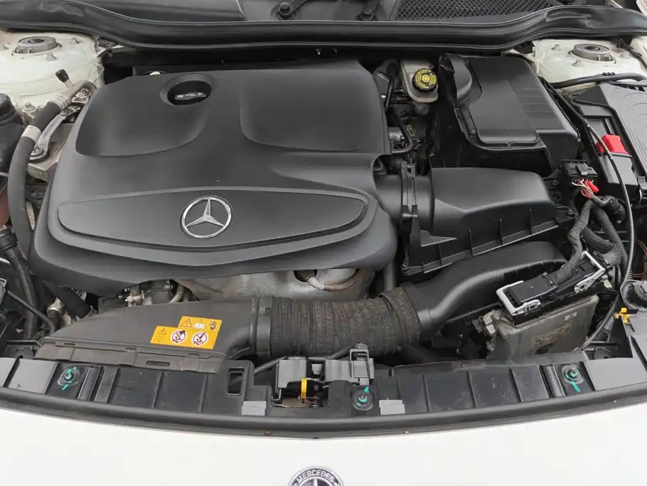 Mercedes-Benz GLA — миниатюра 9