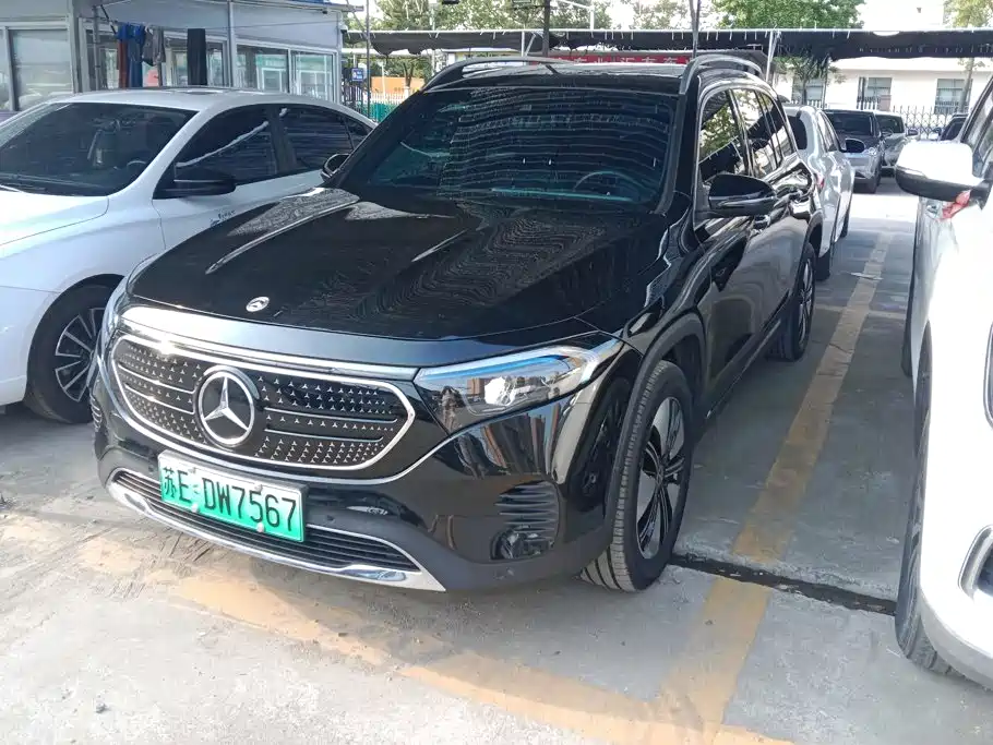 Mercedes-Benz EQB