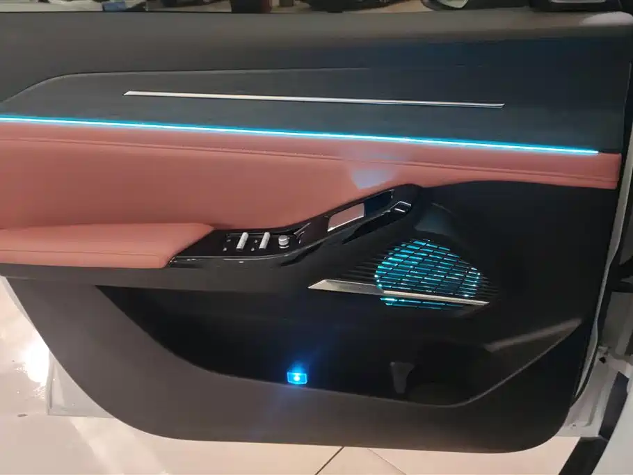 GEELY GALAXY GALAXY L6