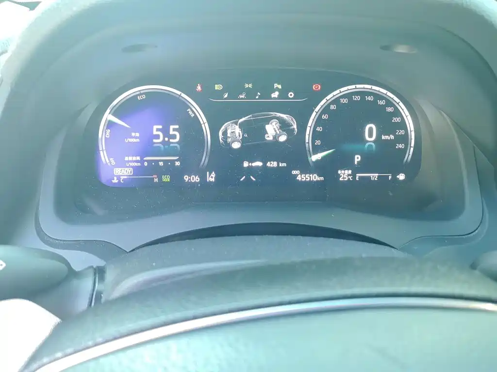 Toyota Camry — миниатюра 7