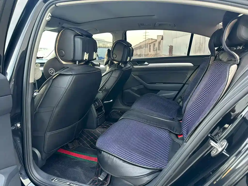 Volkswagen Magotan — миниатюра 6