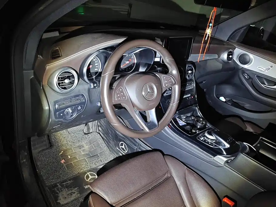 Mercedes-Benz GLC — миниатюра 12