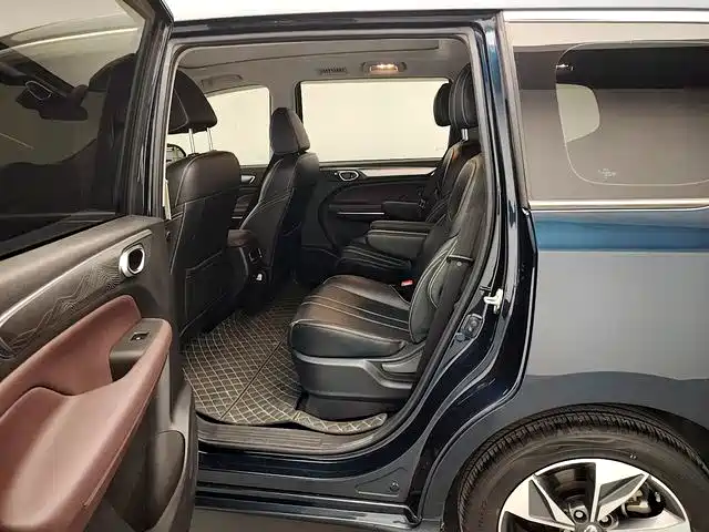 GAC Motor Trumpchi M6 — миниатюра 13