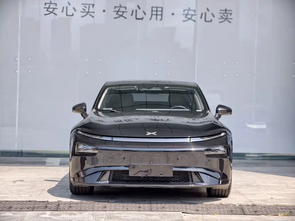 XPeng P7 — миниатюра 2