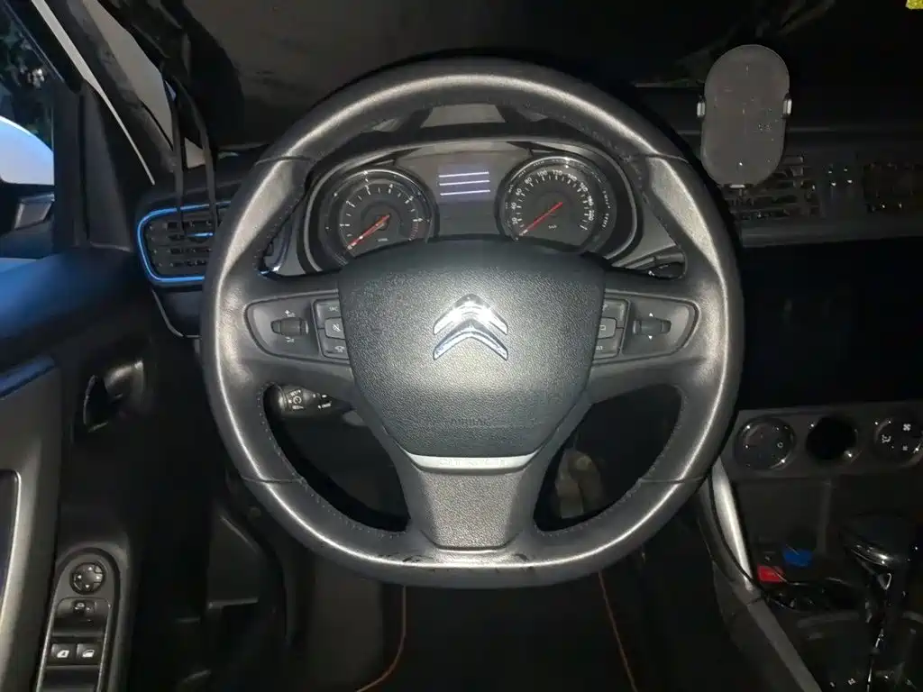 Citroen C3-XR — миниатюра 6