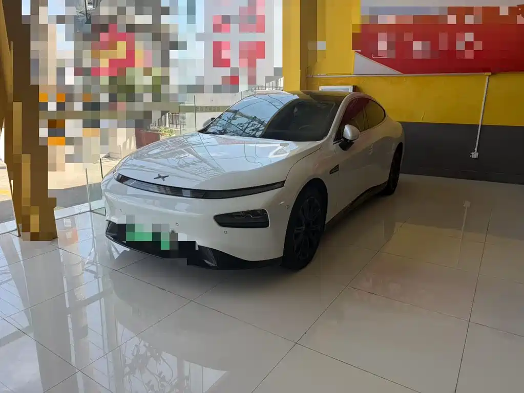 2021 Xpeng P7 - zdjęcie 1 z 9