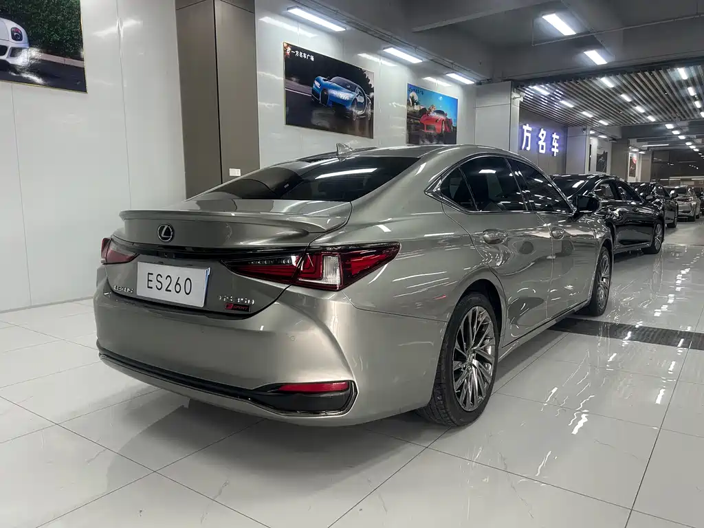 Lexus ES — фотографии объявления, Фото 11