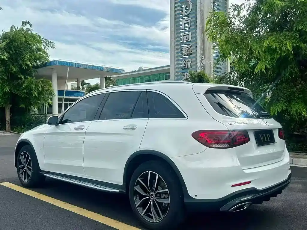 Mercedes-Benz GLC — миниатюра 8