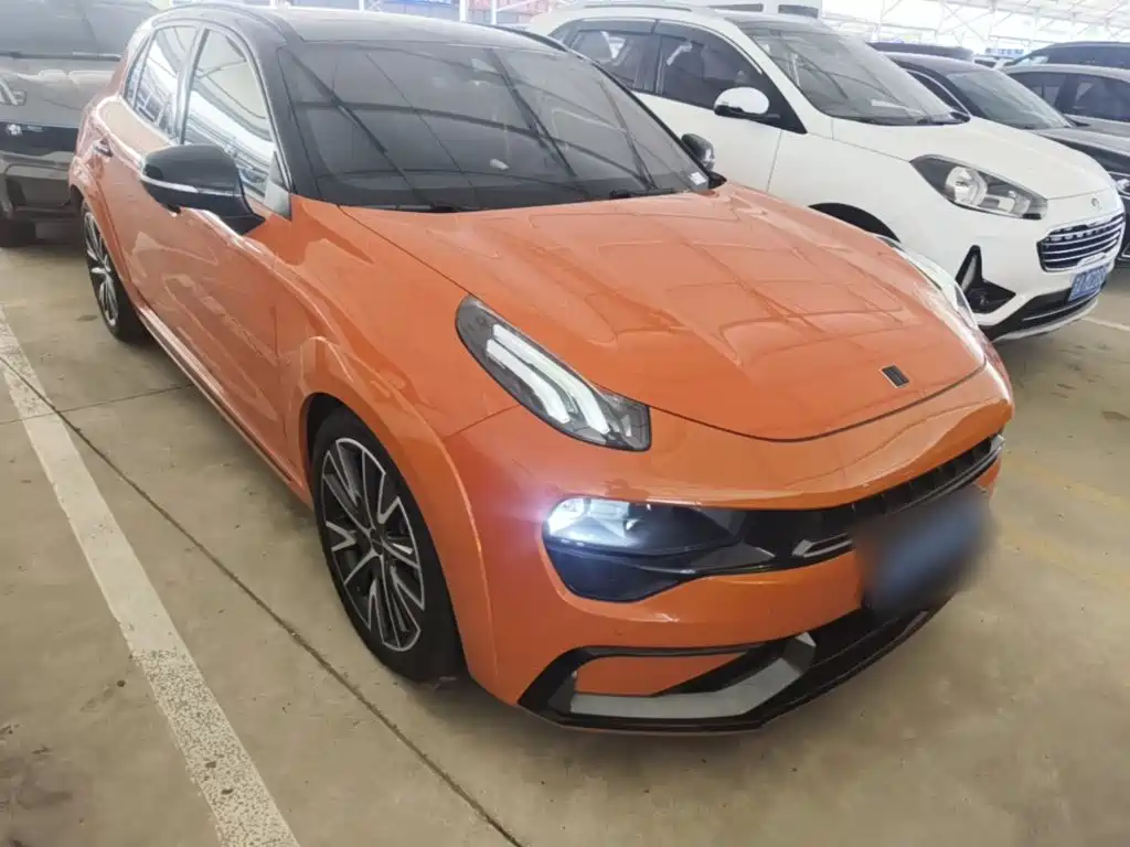 Lynk & Co 02 Hatchback — миниатюра 4