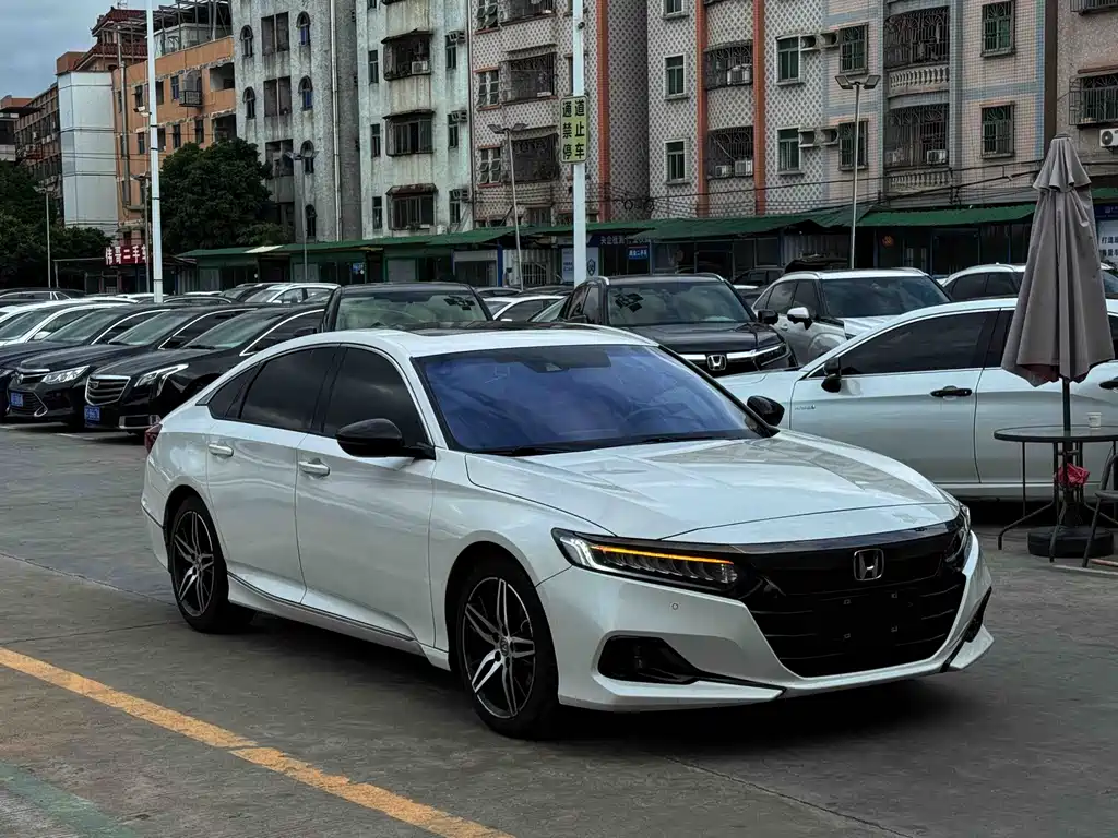 Honda Accord — миниатюра 3