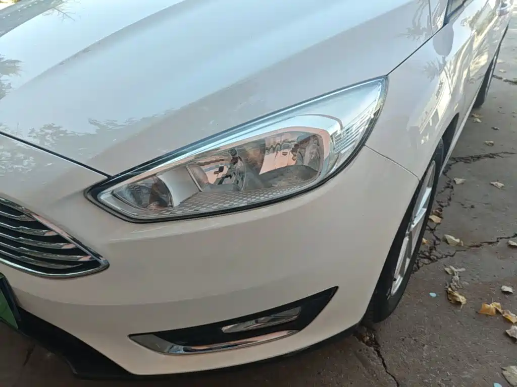 Ford Focus — миниатюра 24