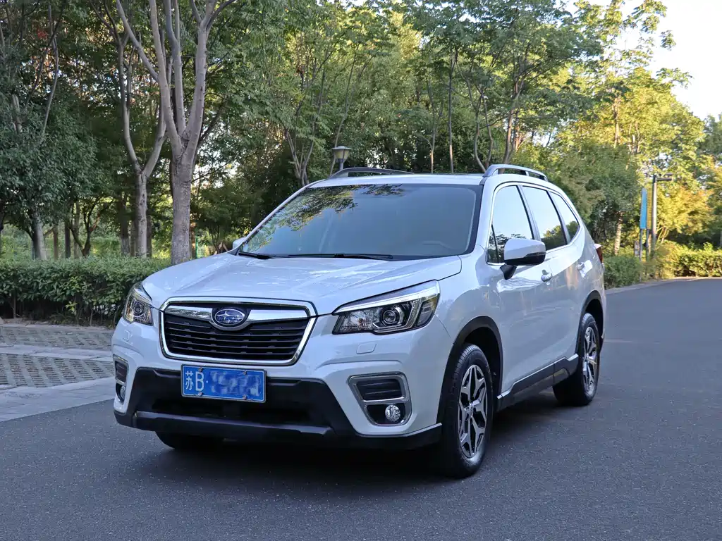 Subaru Forester 2020 2.0i Luxury EyeSight