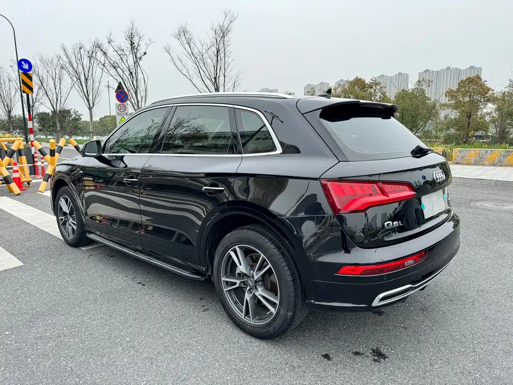 Audi Q5L — миниатюра 6