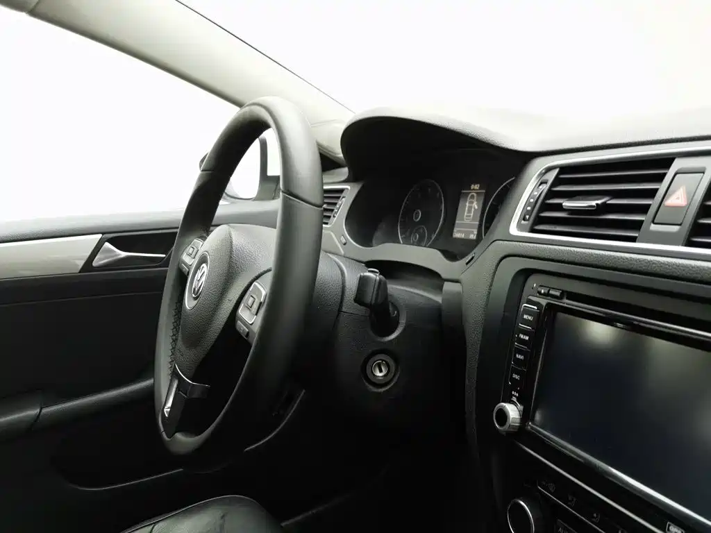 Volkswagen Sagitar — миниатюра 22