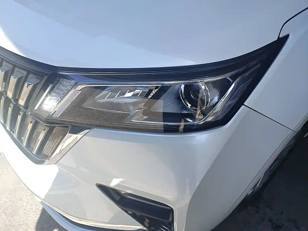 Wuling Jiachen — миниатюра 24