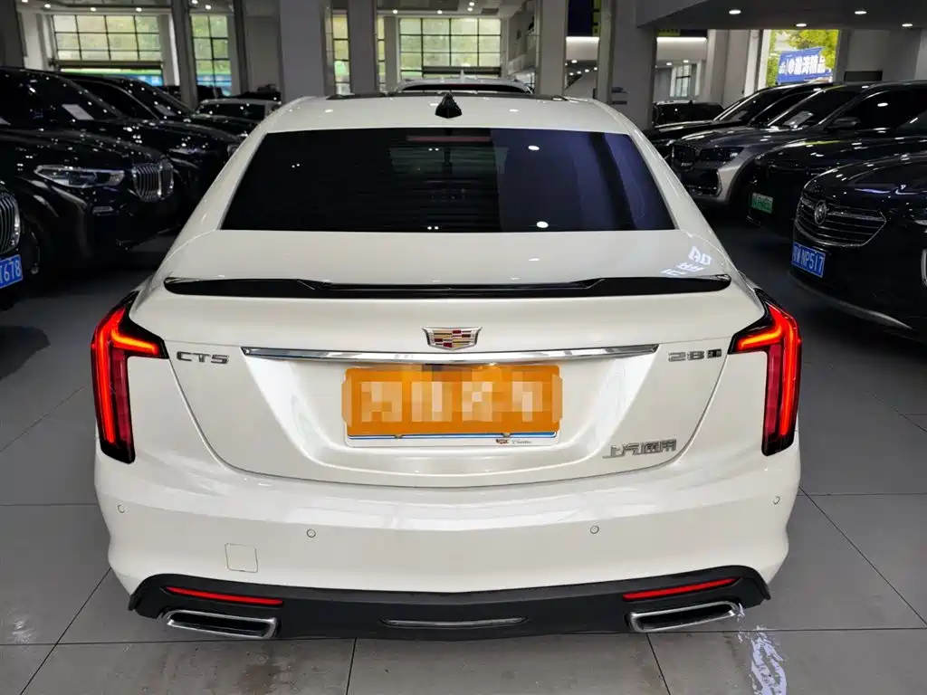 CADILLAC CT5