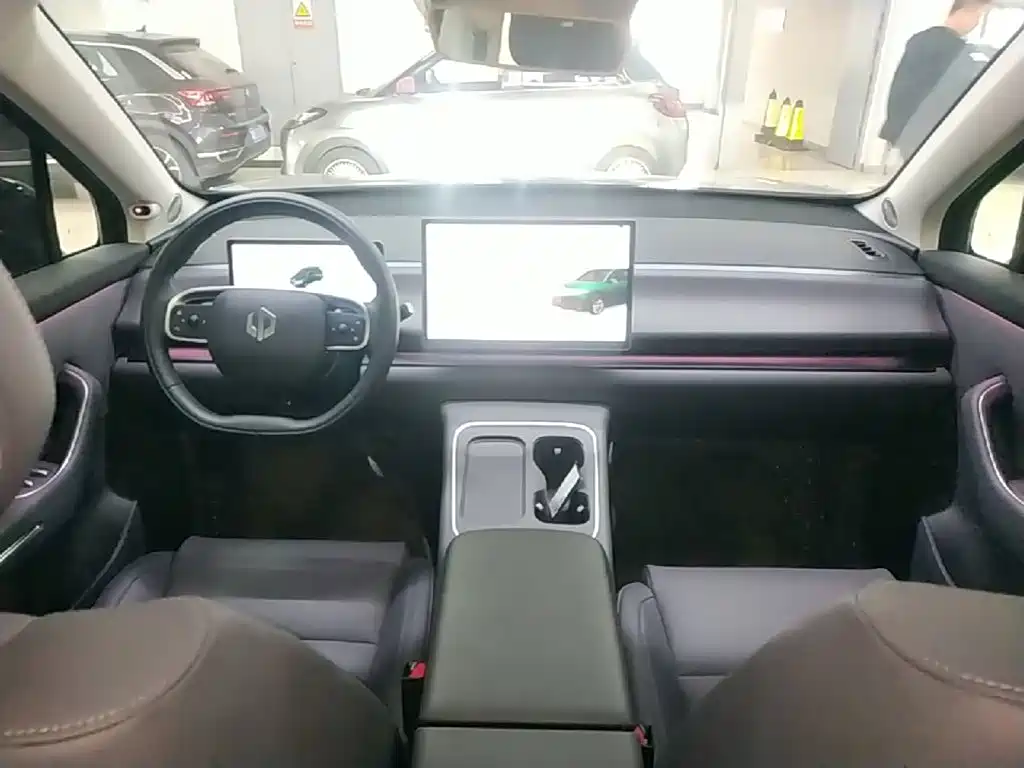 Leapmotor Leapmotor C10 — миниатюра 10