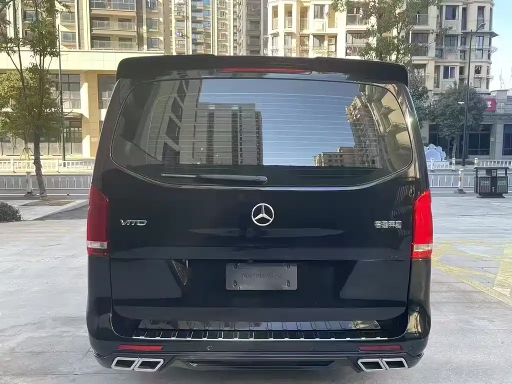 Mercedes-Benz Vito — миниатюра 8
