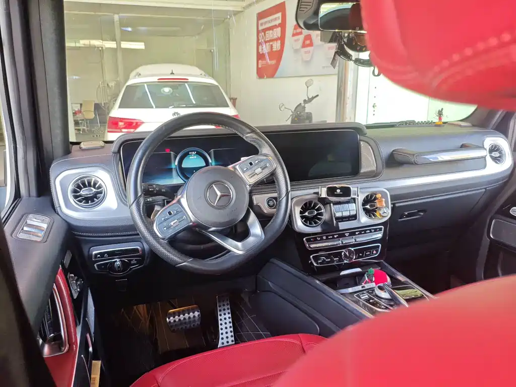 MERCEDES-BENZ G CLASS