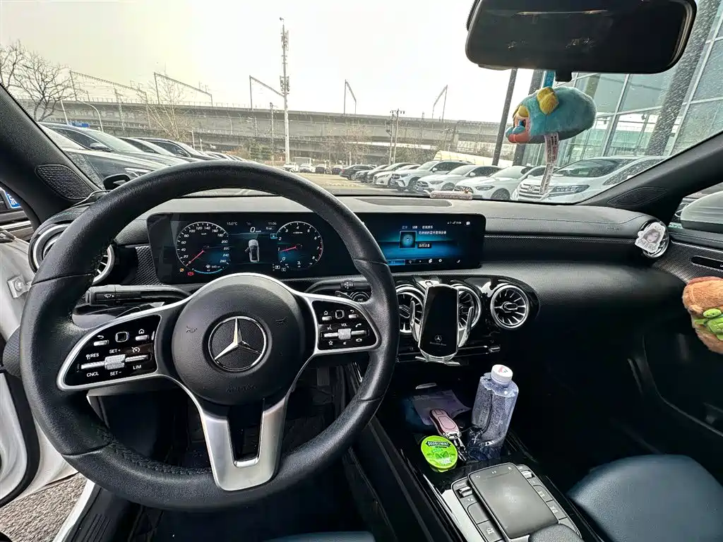 MERCEDES-BENZ A CLASS