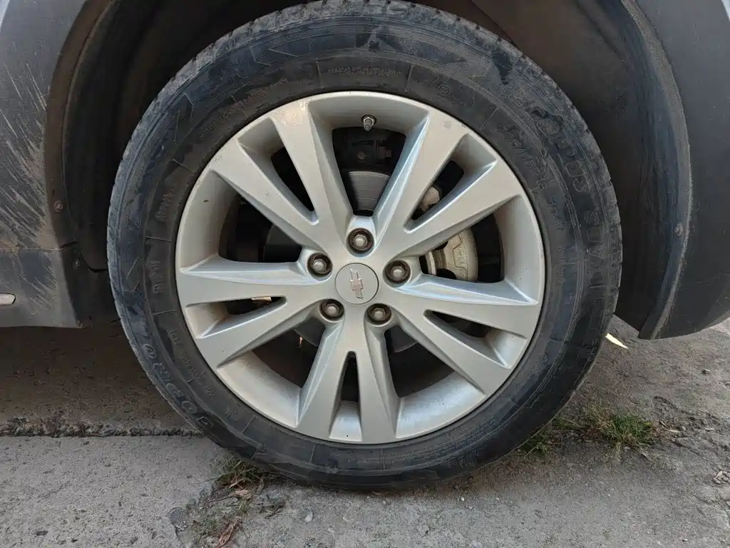 Chevrolet Captiva — миниатюра 24