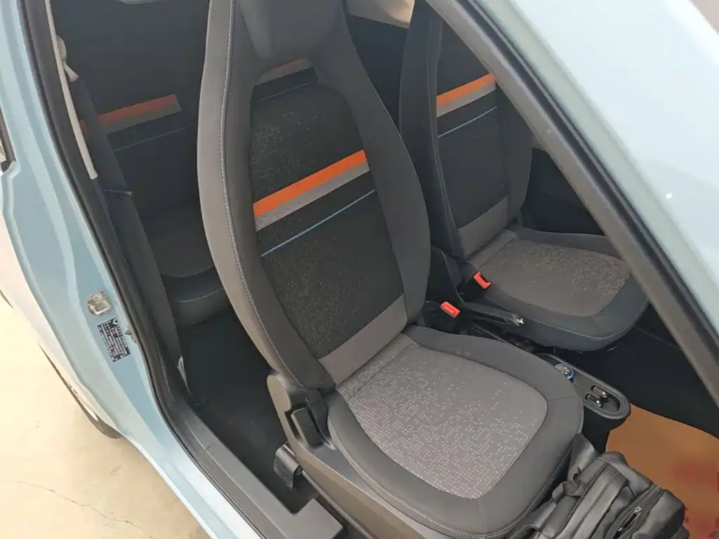 Wuling MINIEV — миниатюра 25