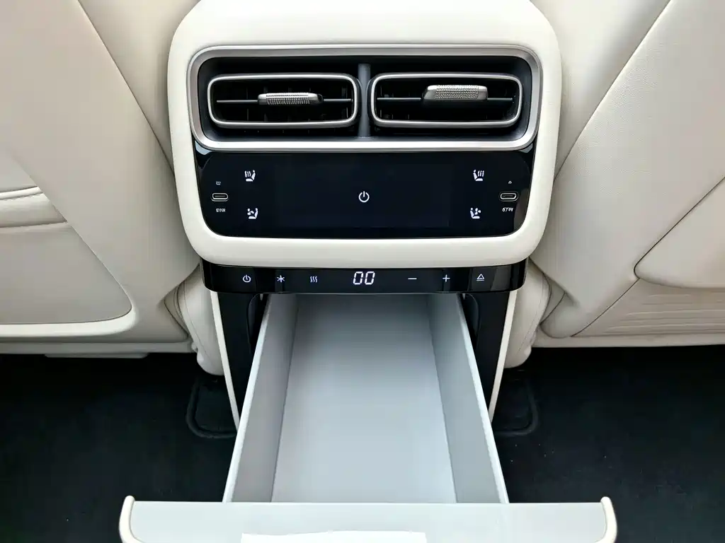 Li Auto Li i6 — миниатюра 19