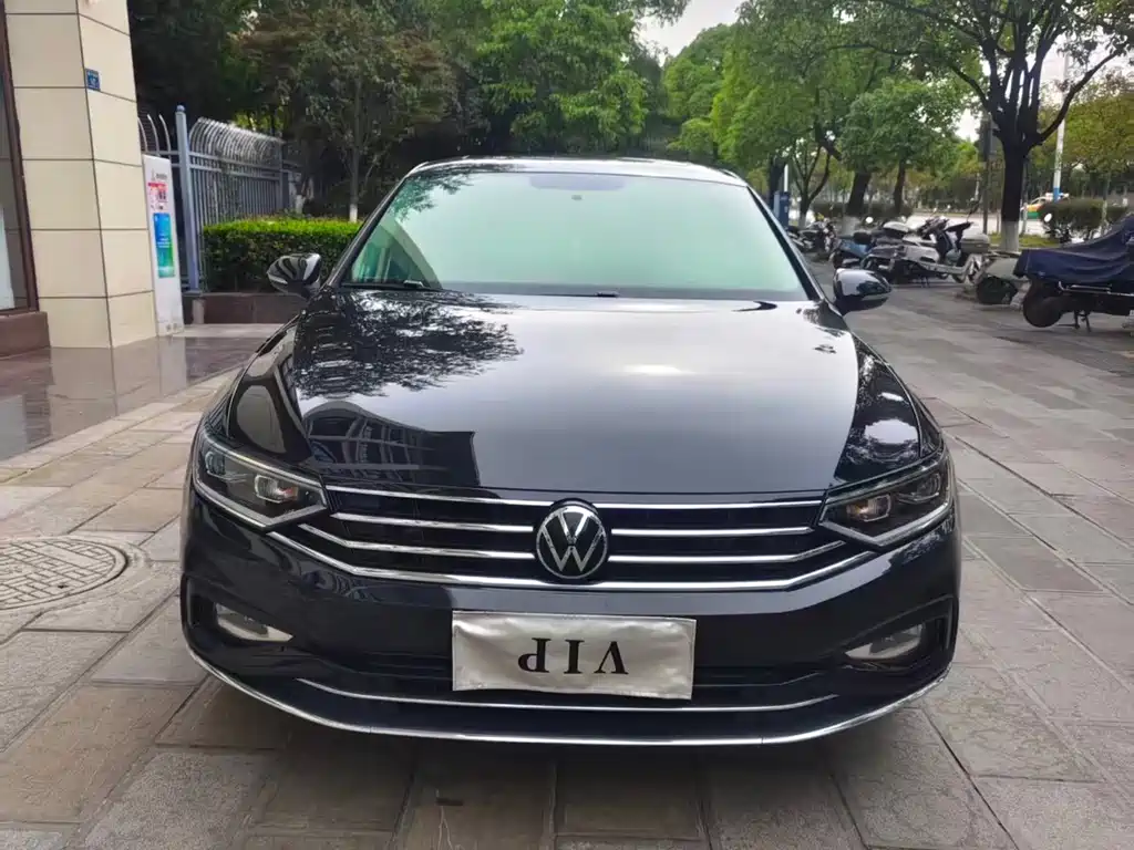 Купить Volkswagen Magotan